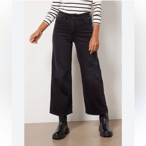GOOD AMERICAN - wide leg, crop jean, Size 2/26